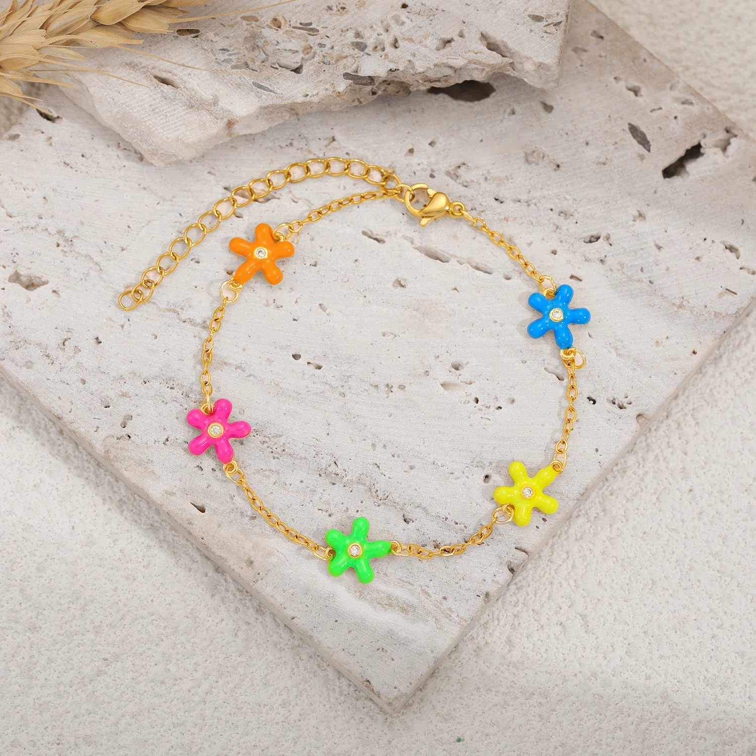 Multicolour Mini Wildeflower Daisy Bracelets Handmade Gold Color Anklet Chain Enamel Flower Adjust Bangle Bracelets Party Gift