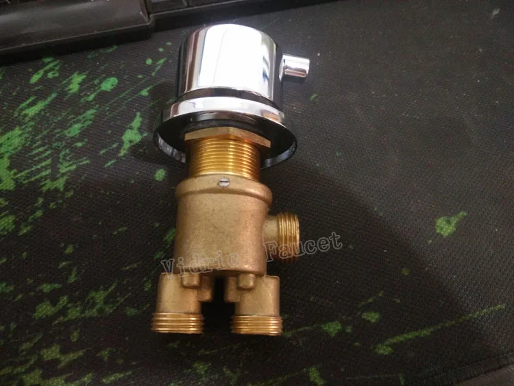 Vidric 1 in 2 out bathtub valve set , bathroom separator for tap and sprinkler , shower room faucet switch 2