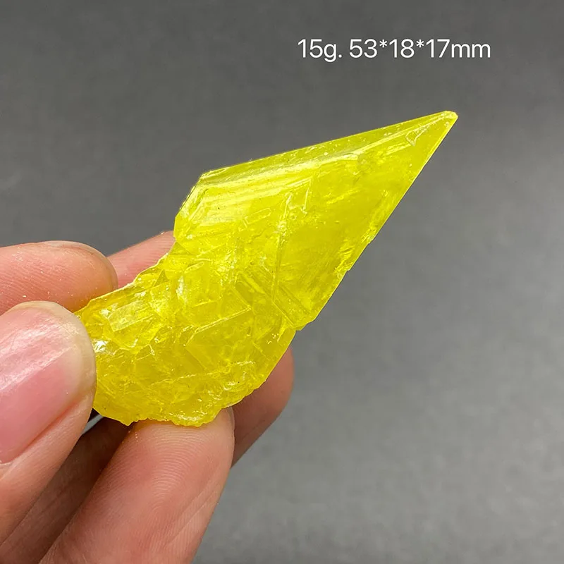 100%  Natural  sulfur Mineral Specimens Stones and Crystals Healing Crystal