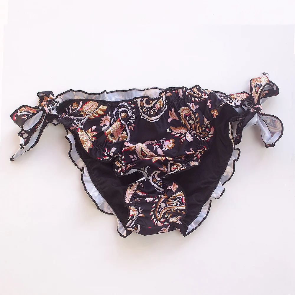 Wholesale Fold Sexy Bandage Brazilian Bikini Thong 2025 Ruffle Flower Swimwear Swimsuit Women Bottom Sexy Cheap Biquini Bottom