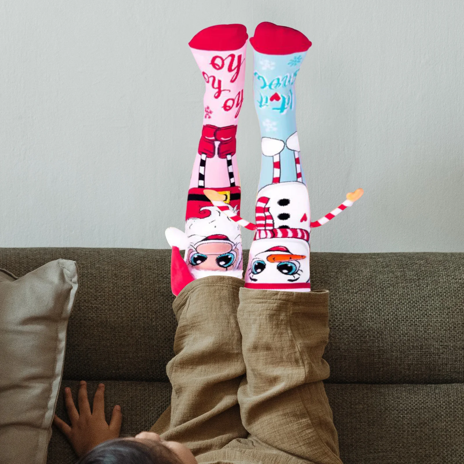 Christmas Stockings 1 Pair Creative Cartoon Christmas Stockings Regular Fit Christmas Present Socks Soft Decorate Santa Snowman Socks