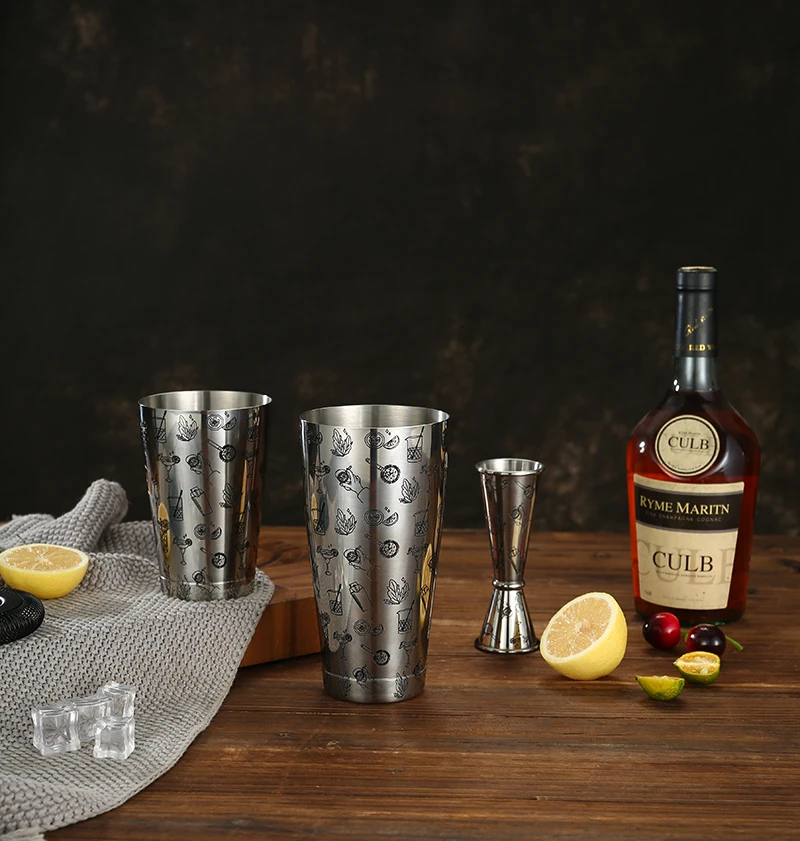 Stainless Steel Boston Cocktail Shaker With Etched Pattern Bar Cocktail Shaker Tin Set-800ml & 500ml