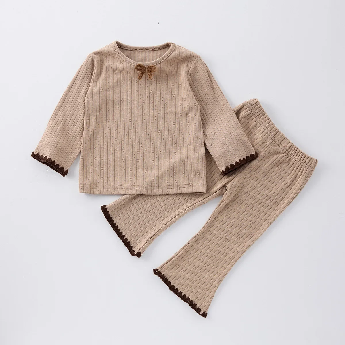 thumbnail image 1 of Conjunto de pijamas para niñas de primavera y otoño, ropa para el hogar para bebés, Top con tiras y pantalones acampanados, traje de 2 uds, ropa de dormir para niños, 1 of 6