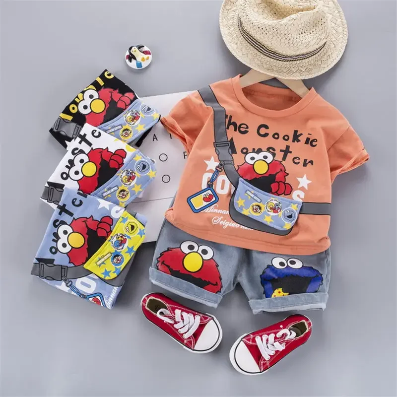 Children's Round Neck Cartoon Graphic T-Shirt and Shorts Set main image 0