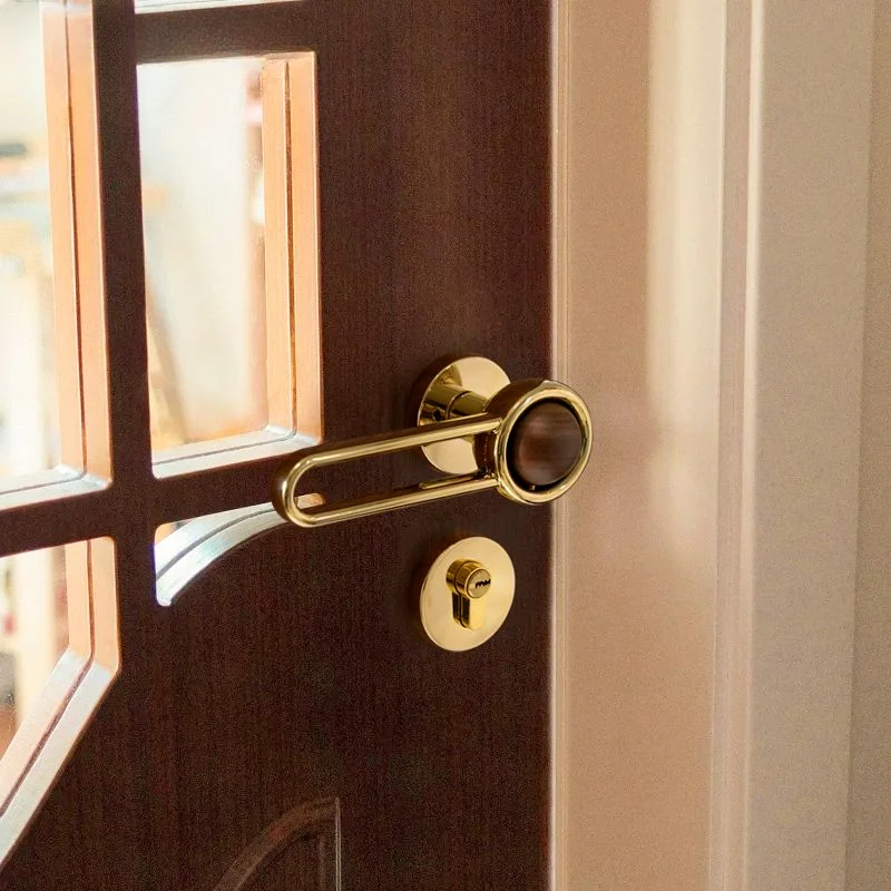 Description Picture 6 of item1 set of zinc alloy walnut wooden door lock Chinese minimalist home bedroom indoor silent handle lock with key included
