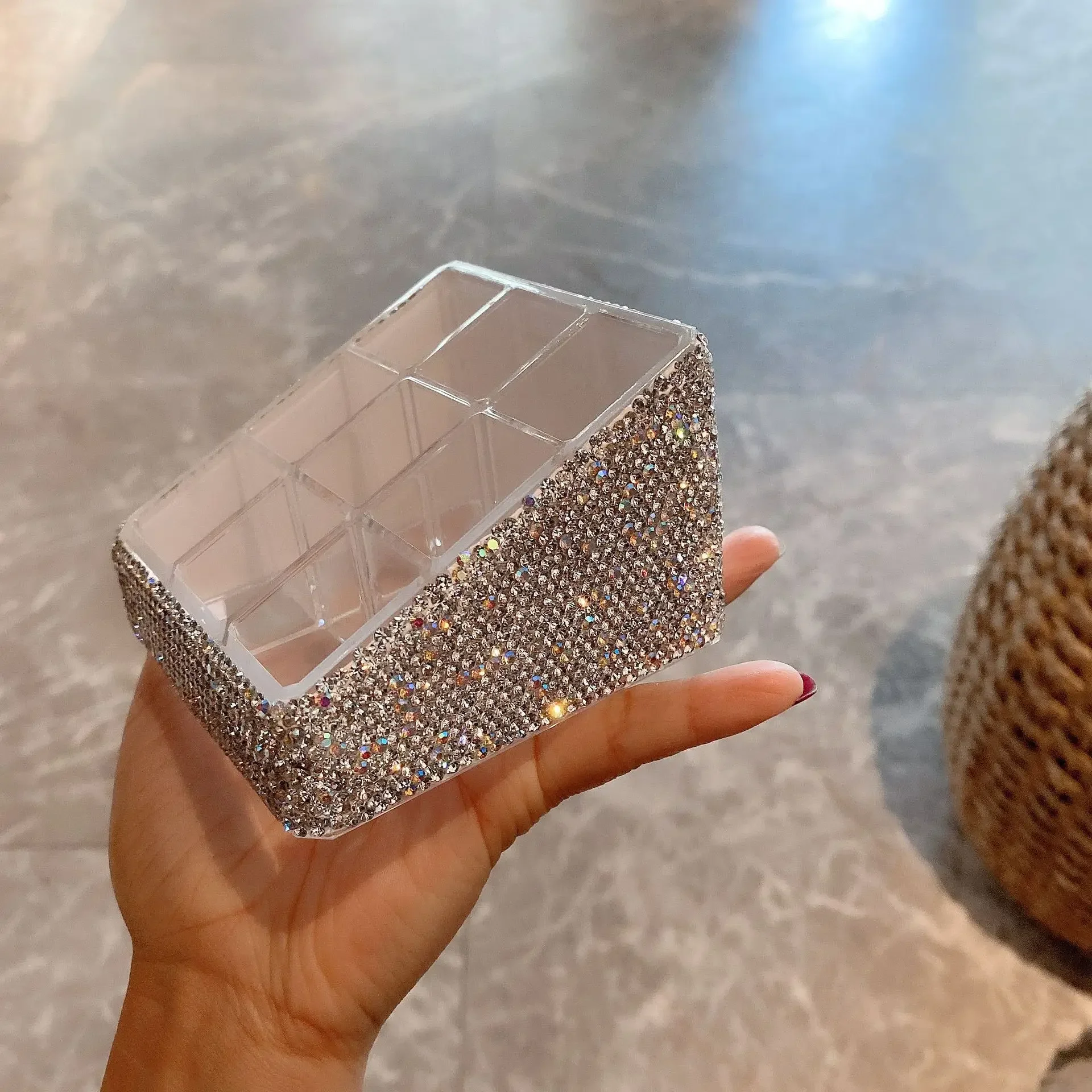 Rhinestone Lipstick Storage Box Acrylic Cosmetics Storage Rack Transparent Multi Grid Lipstick Box Lip Gloss Makeup Organizers 2