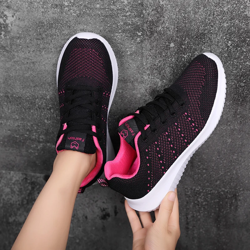Sneakers Women Running Shoes Lace-up Casual Jogging Shoe Mesh Ladies Walks Sports Shoes Lightweight Tennis Trainers