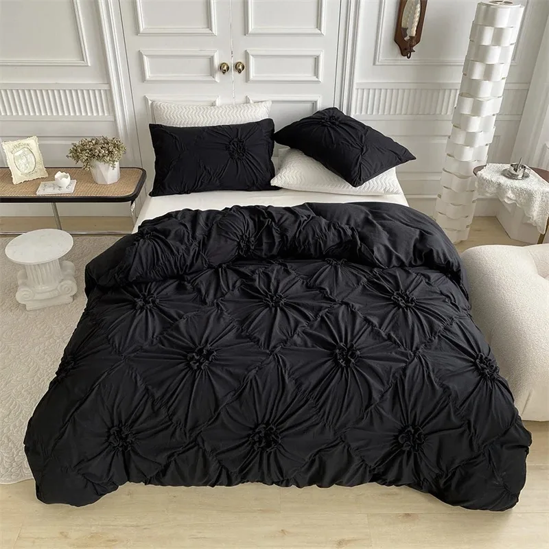 

High Quality Crafts with Furball Double Bed Duvet Cover Set 220x240 Tufted King Size Bedding Set Queen Comforter and Pillow Case