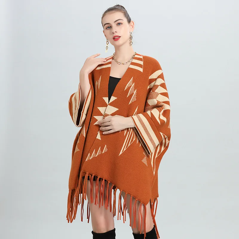 

2 Colors 2022 Autumn Warm Cloak Loose Cape Winter Knitted Poncho Women Cardigan Knitwear Tassel Printed Streetwear Coat
