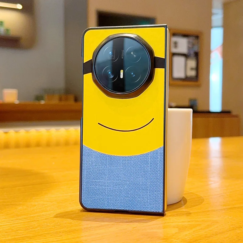 Big Eye Yellow Pattern Leather Shockproof Foldable Phone Case