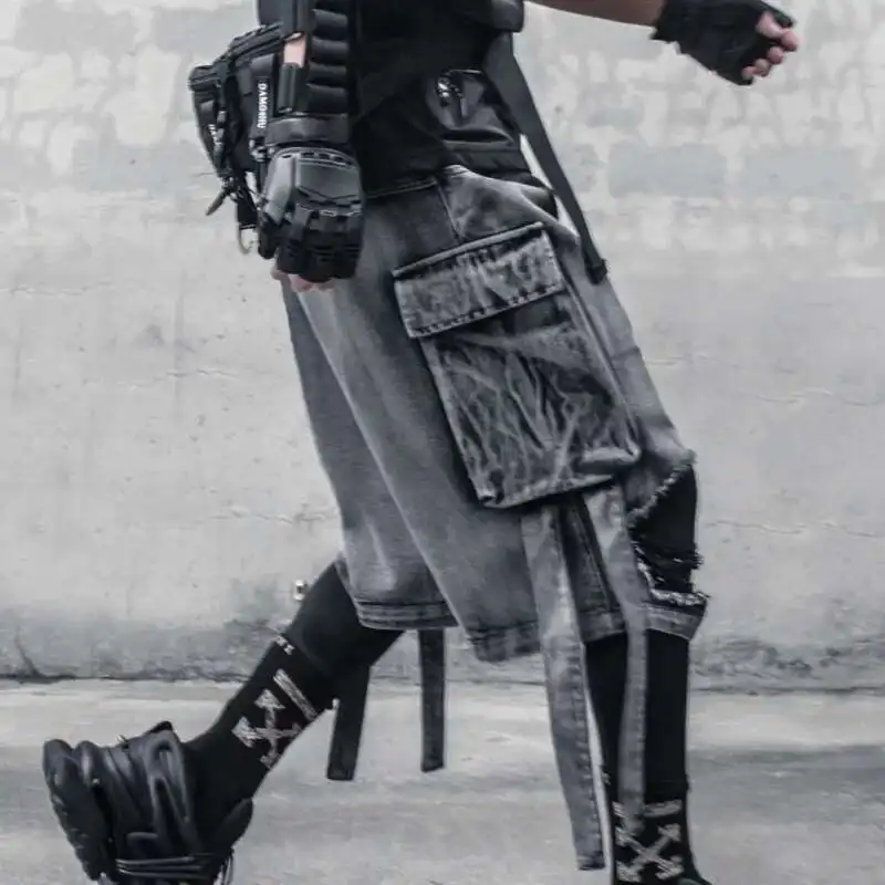 HKSH Niche Design Vintage Jeans Spring Summer High Street Tactical Large Pockets Half Length Denim Pants Washing Chic HK1078