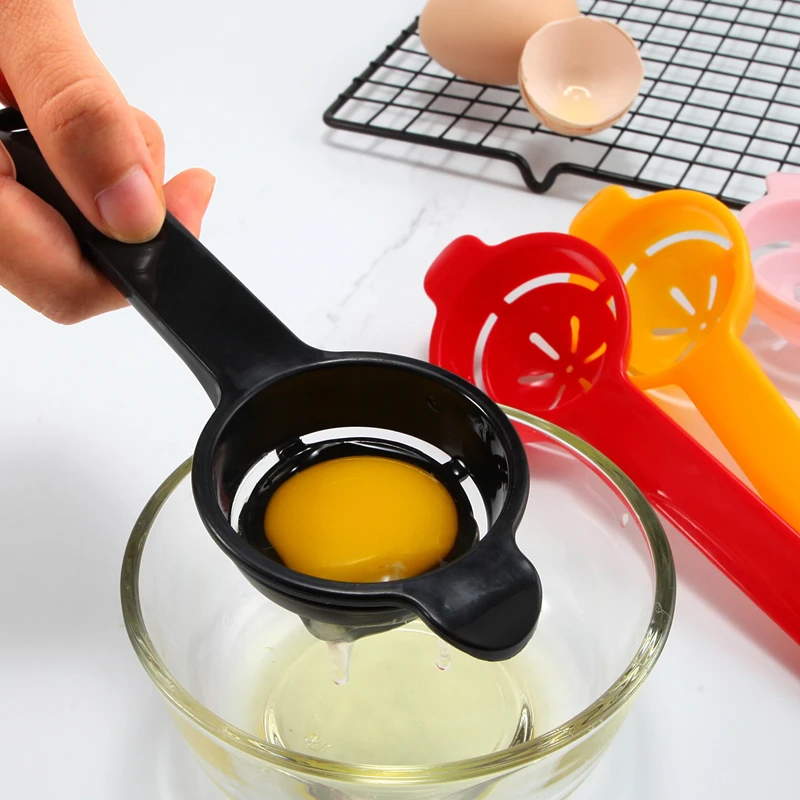Extended Handle PP Egg White Separator with Hanging Hole Household Multi-purpose Quickly Separated Egg Dividers Kitchen Tool