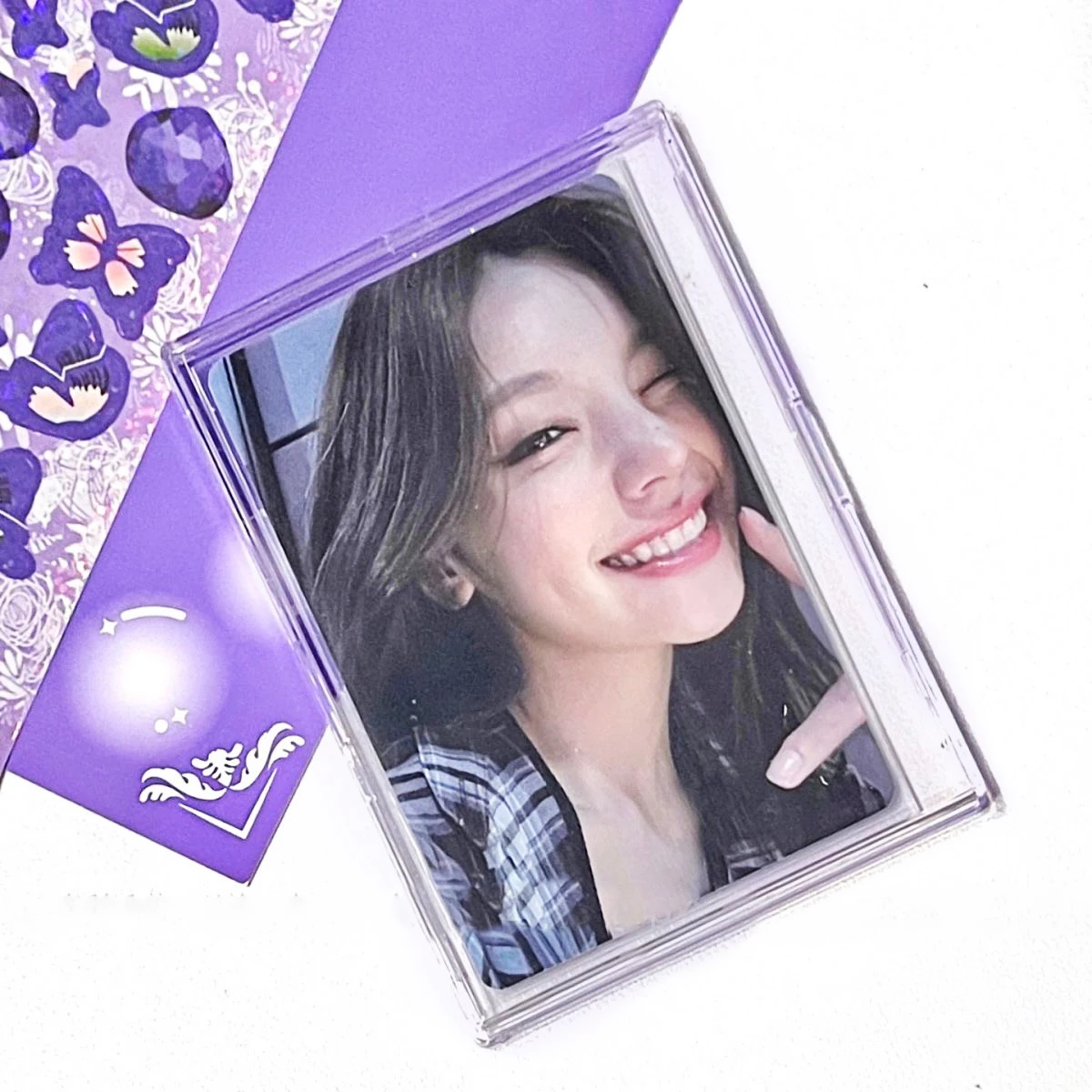 INS Acrylic Transparent Photocard Holder Korean Idol Photo Protection Sleeve Clear Photos Display Photo Frame Small Card Holder