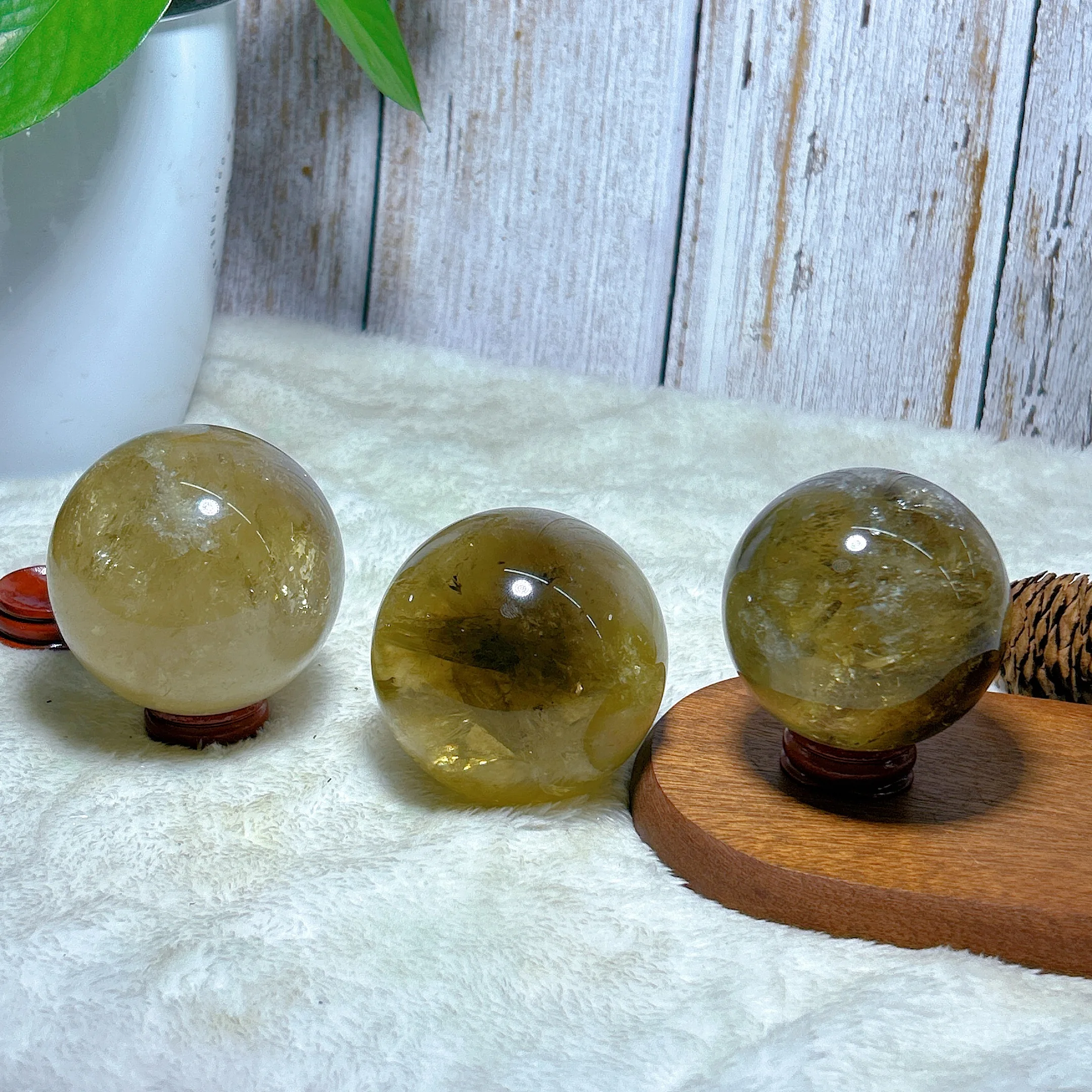 High Quality Natural Crystal Smokey Citrine Rainbow Sphere Ball Mineral Energy Healing Home Decorations Polished Gift 2