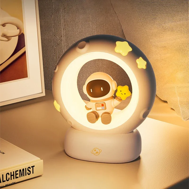LED 야간 조명 팬더 우주 비행사 머리맡 잠자는 야간 조명 USB 충전 실리콘 어린이 Gife 눈 보호 램프 조명