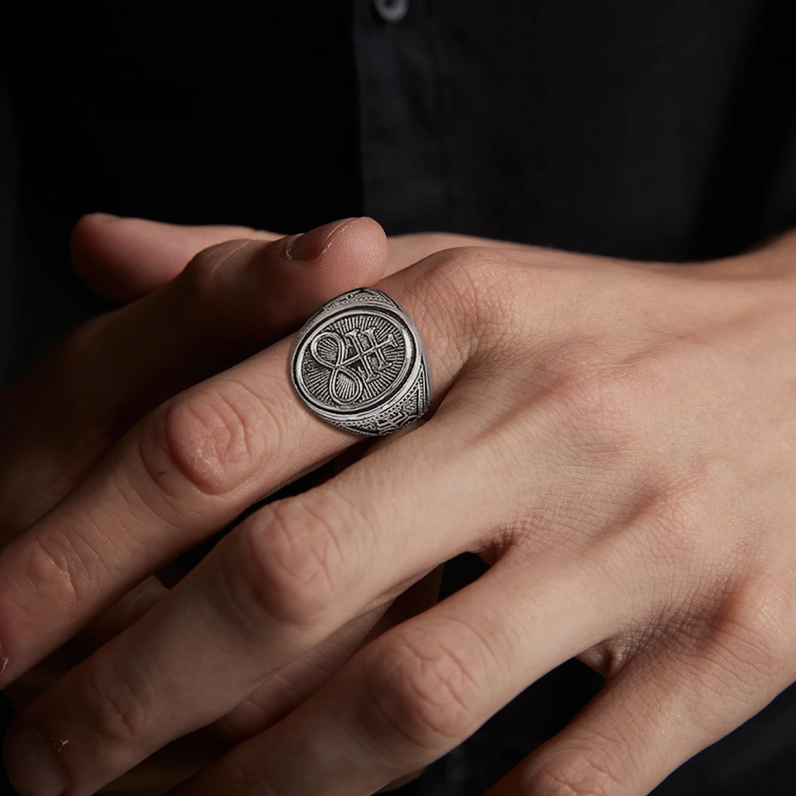 アクセサリー FATE.CO Royds.co Snook Devil Signet Ring HZMAN Dragon Claw Ring for Men Stainless Steel Retro Gothic Ring