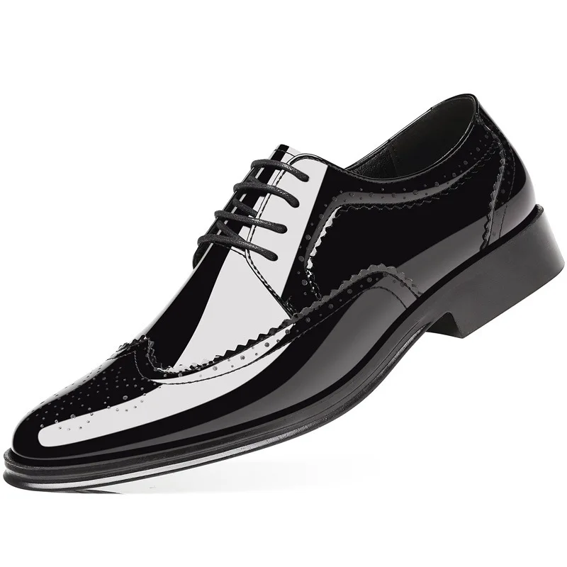 Mens Brogue Shoes Fashion British Style Men Carved Block Dress Shoes Patent Leather Shoes Casual Business New Shiny Formal Men Lace-Up