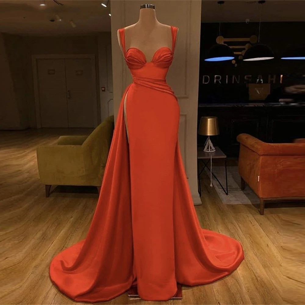 最新モデルが入荷 細いストラップ付きのシルクサテンの人魚のイブニングドレス ポリエステル グレー 早割クーポン Keiforganics Com