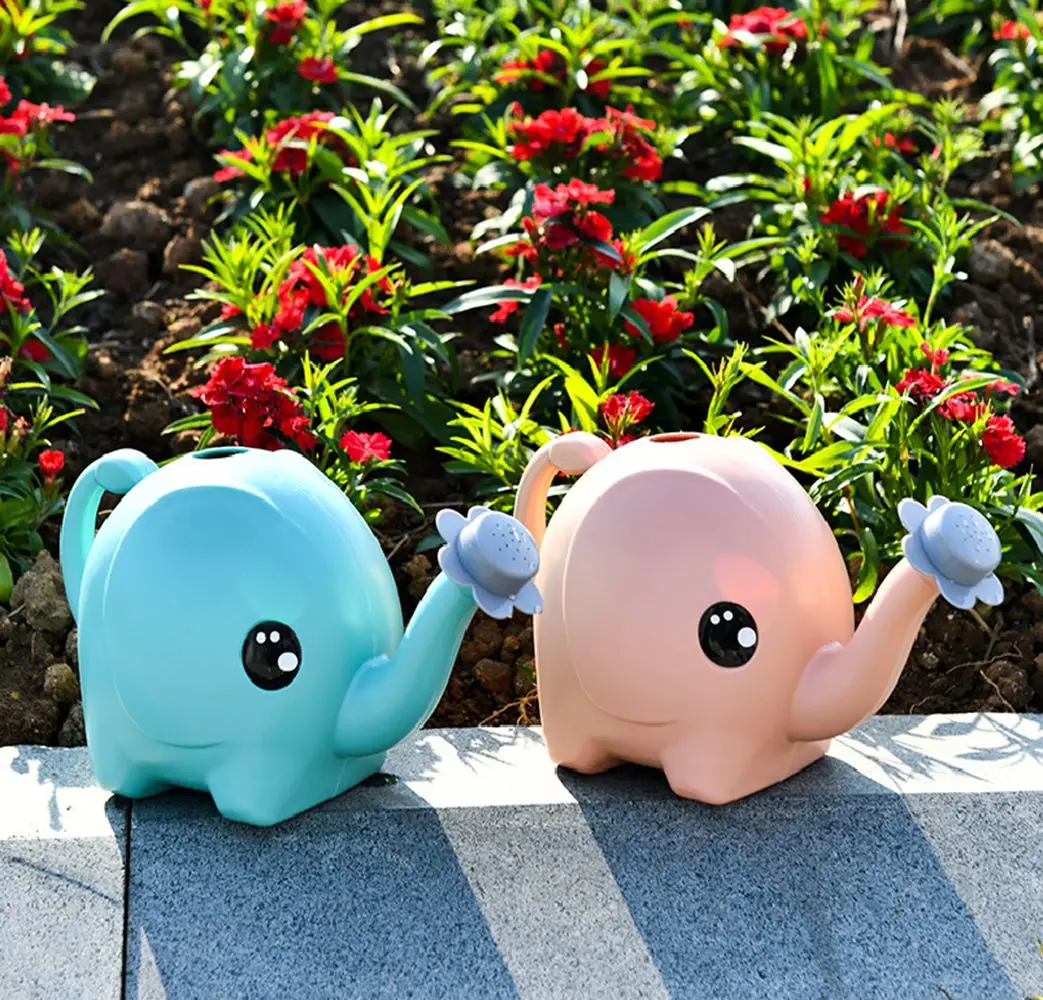 Watering Can 2500ml Outdoor Elephant Kids Home Patio Lawn Gardening Irrigation Plant Cute Cartoon Plastic