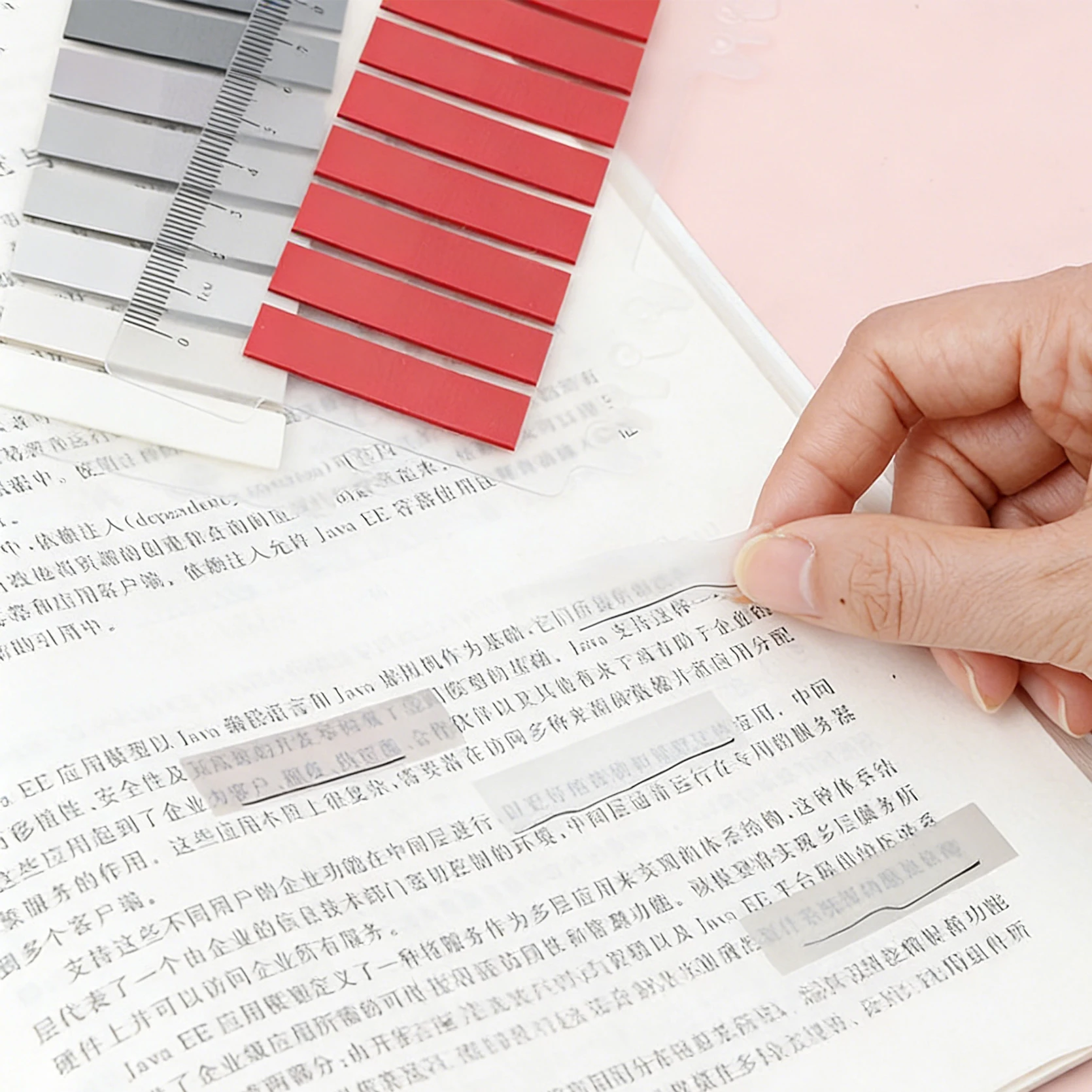 1 Confezione di Segnapagina con Righello, Marcatori di Pagina Trasparenti Autoadesivi, Note Adesive Scrivibili per Libri, Ufficio e Cancelleria Scolastica - immagine 3