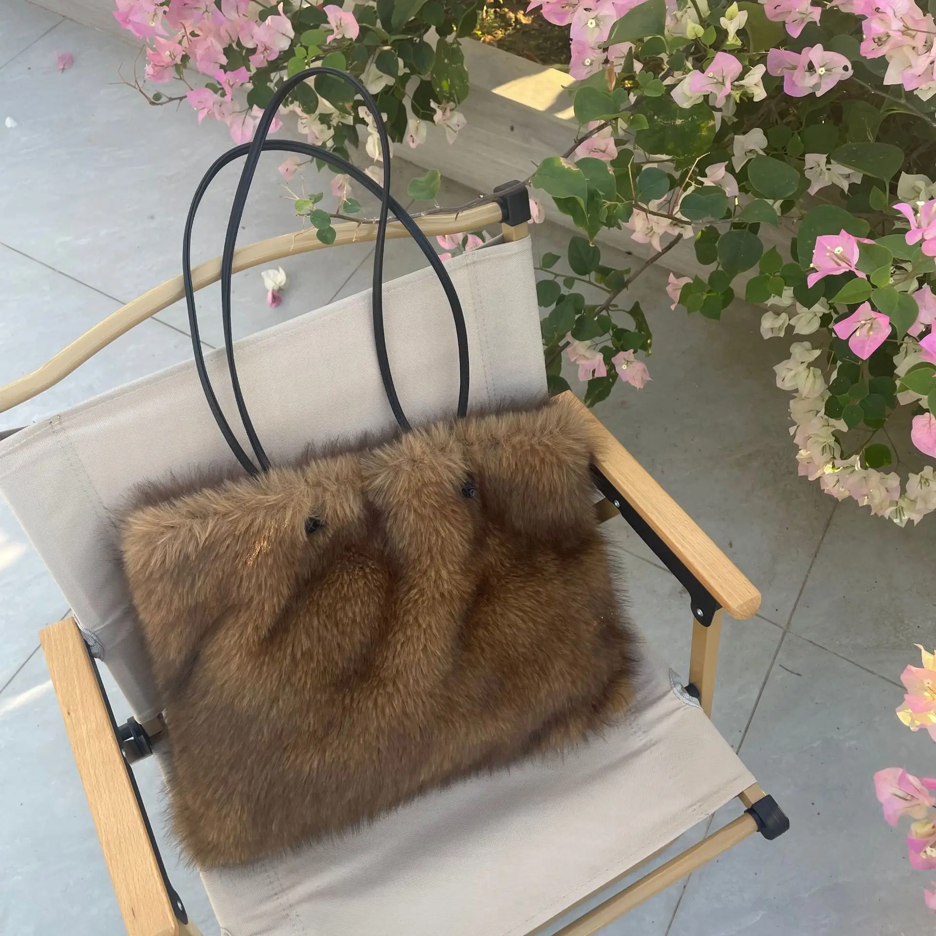 Faux Fur Tote Bag Women's Bucket Plush Luxury Design Ladies Handbags Soft Winter Crossbody Shoulder Bags Bolsa Feminina