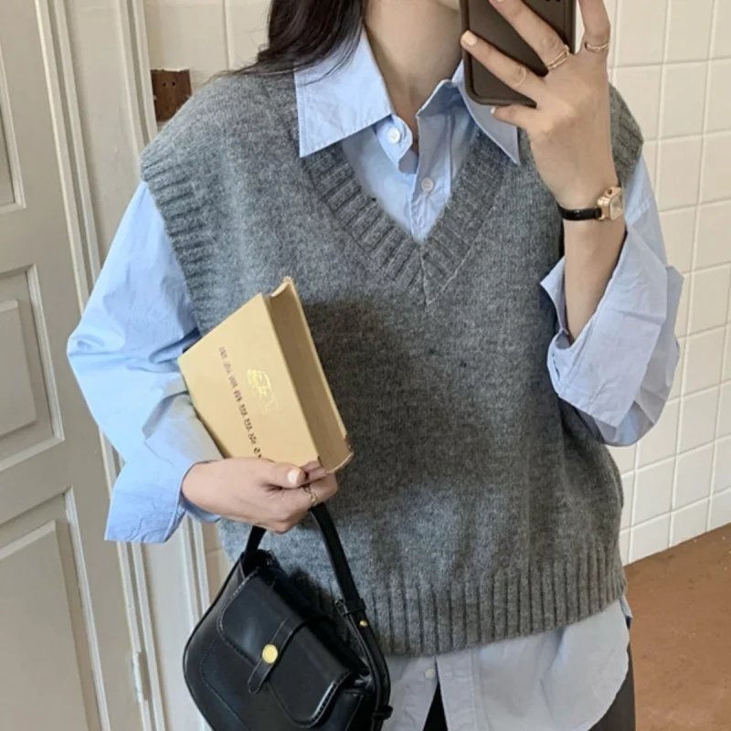 Women V Neck Knitted Vest Sweater Autumn Casual