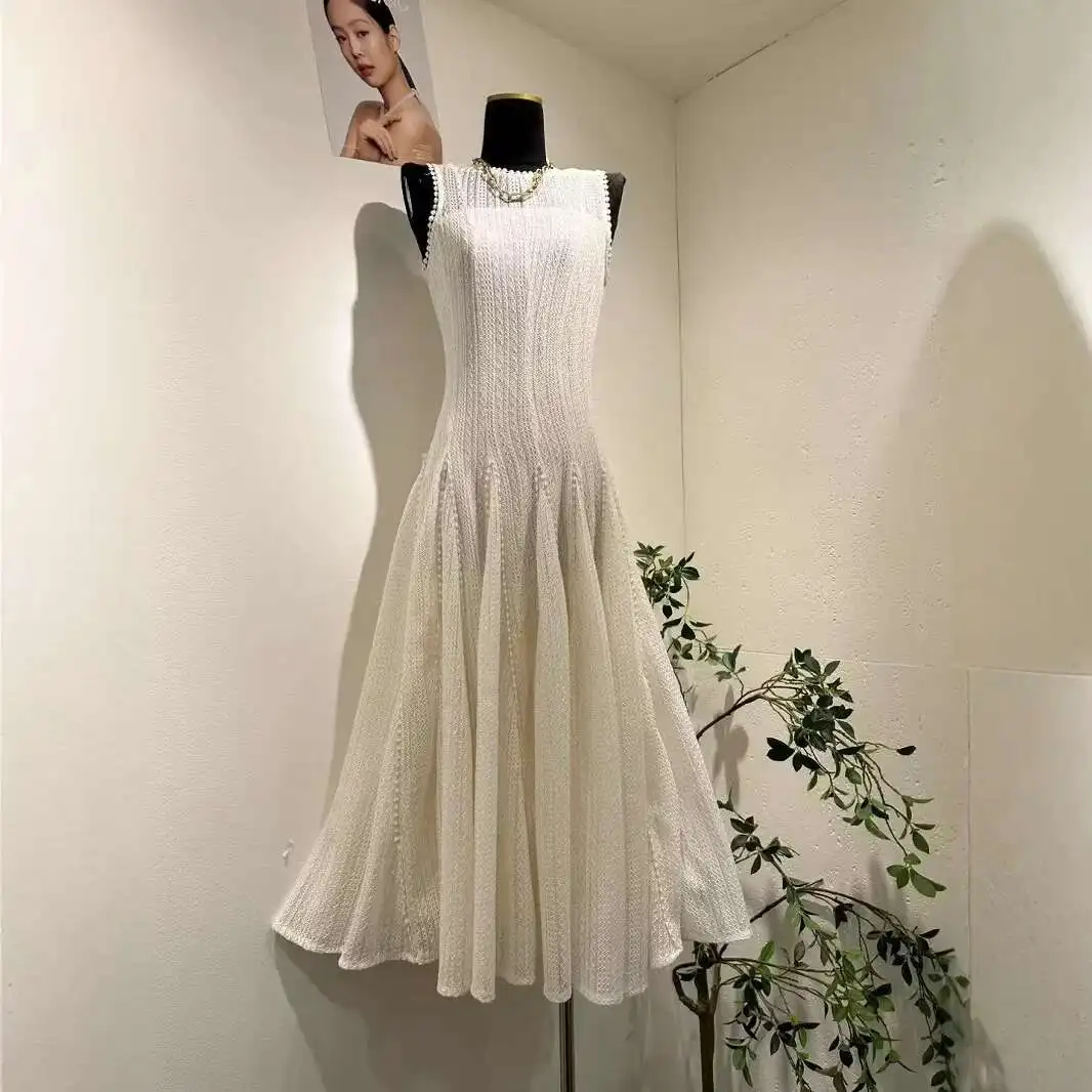 UMI MAO Summer New Dress Femme With Niche Design French Hollow Lace Slim Fit Sleeveless Large Swing Dress For Women Y2K 2