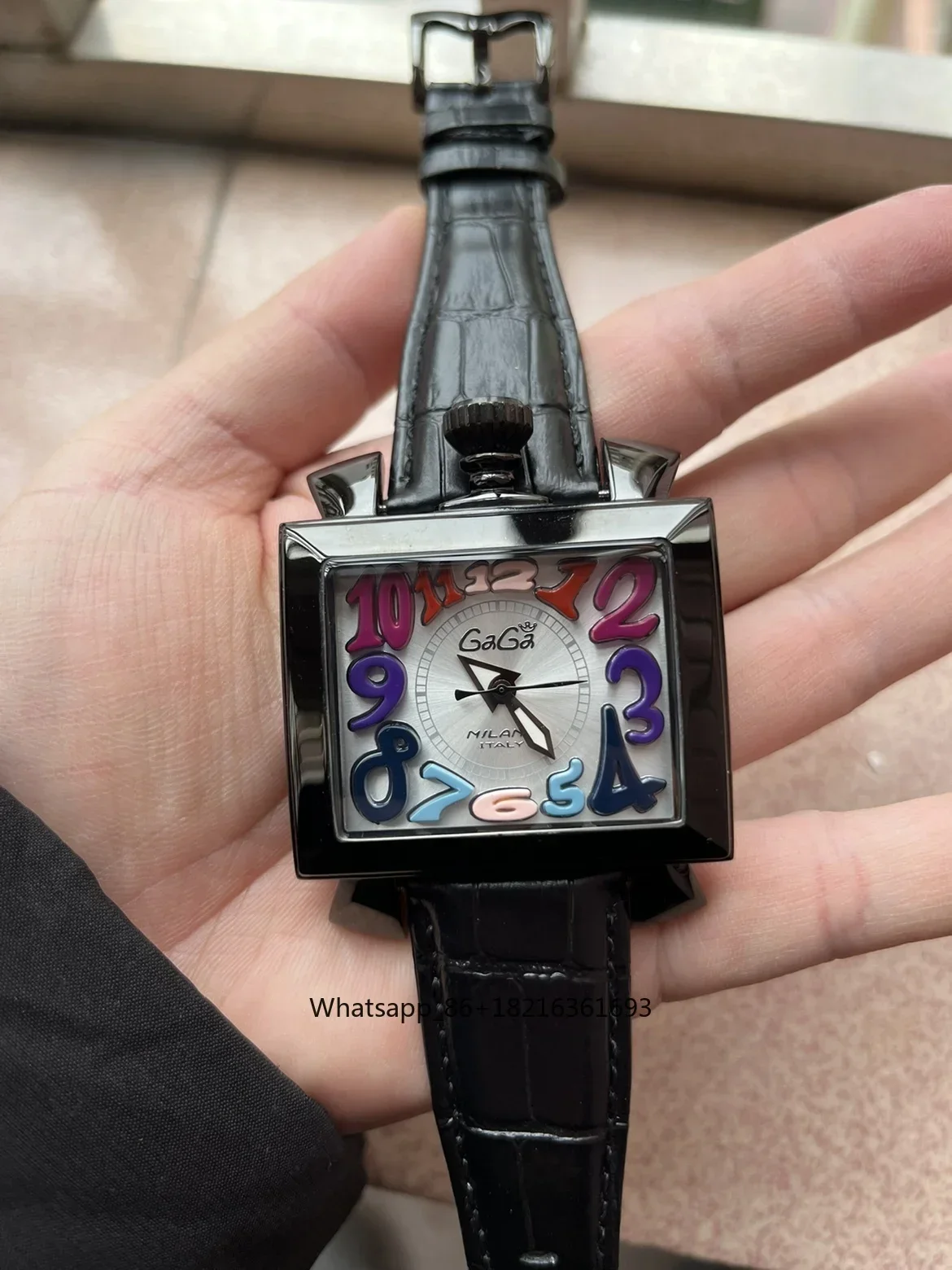 Internet celebrity watch neutral fashion trend European and American fashion large dial men's and women's GAGA leather watches