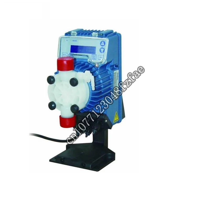 Seko Metering Dosing Pump AKS800 AKS803 Water Treatment Solenoid Dosing Pump For Chemical Liquid