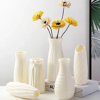Nordic Plastic Flower Vase 1
