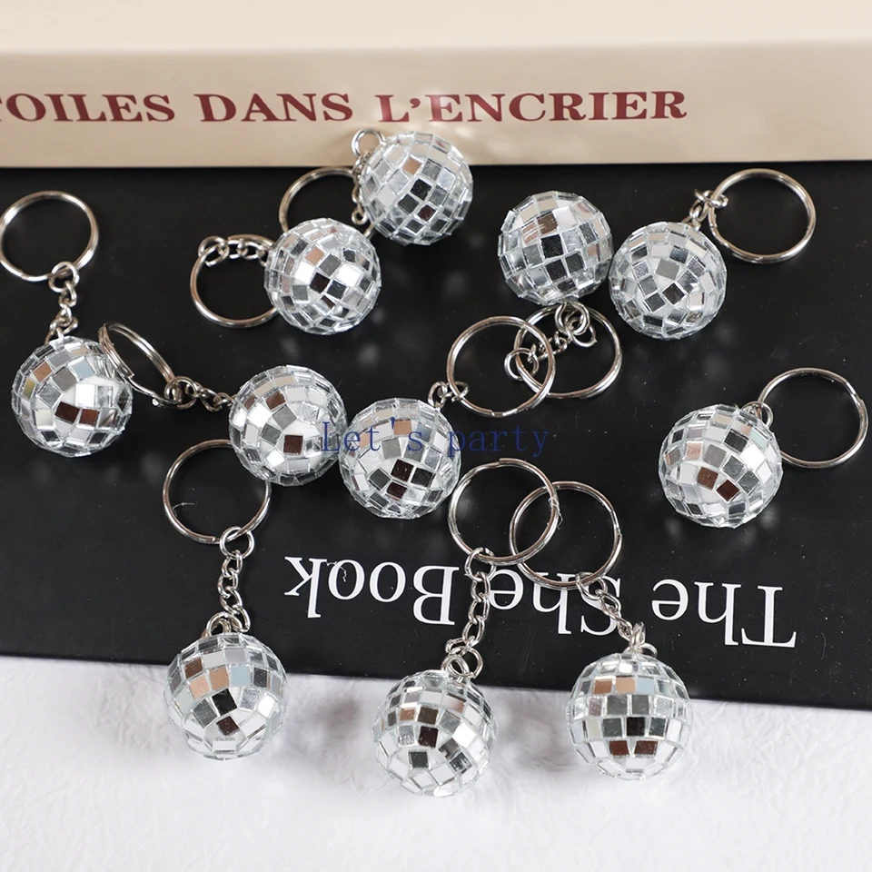 2 Pezzi Di Portachiavi Con Palla Da Discoteca In Plastica E Lega Di Zinco - Ciondolo Con Specchio Argento Per Borse, Chiavi O Cellulari - Portafortuna Stiloso E Originale, 2,8 X 8,7 Cm