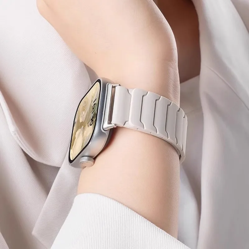 รูปสินค้า สายซิลิโคนแม่เหล็กสำหรับ Mi Band 9 Pro 8 Pro รัดข้อมือระบายอากาศได้