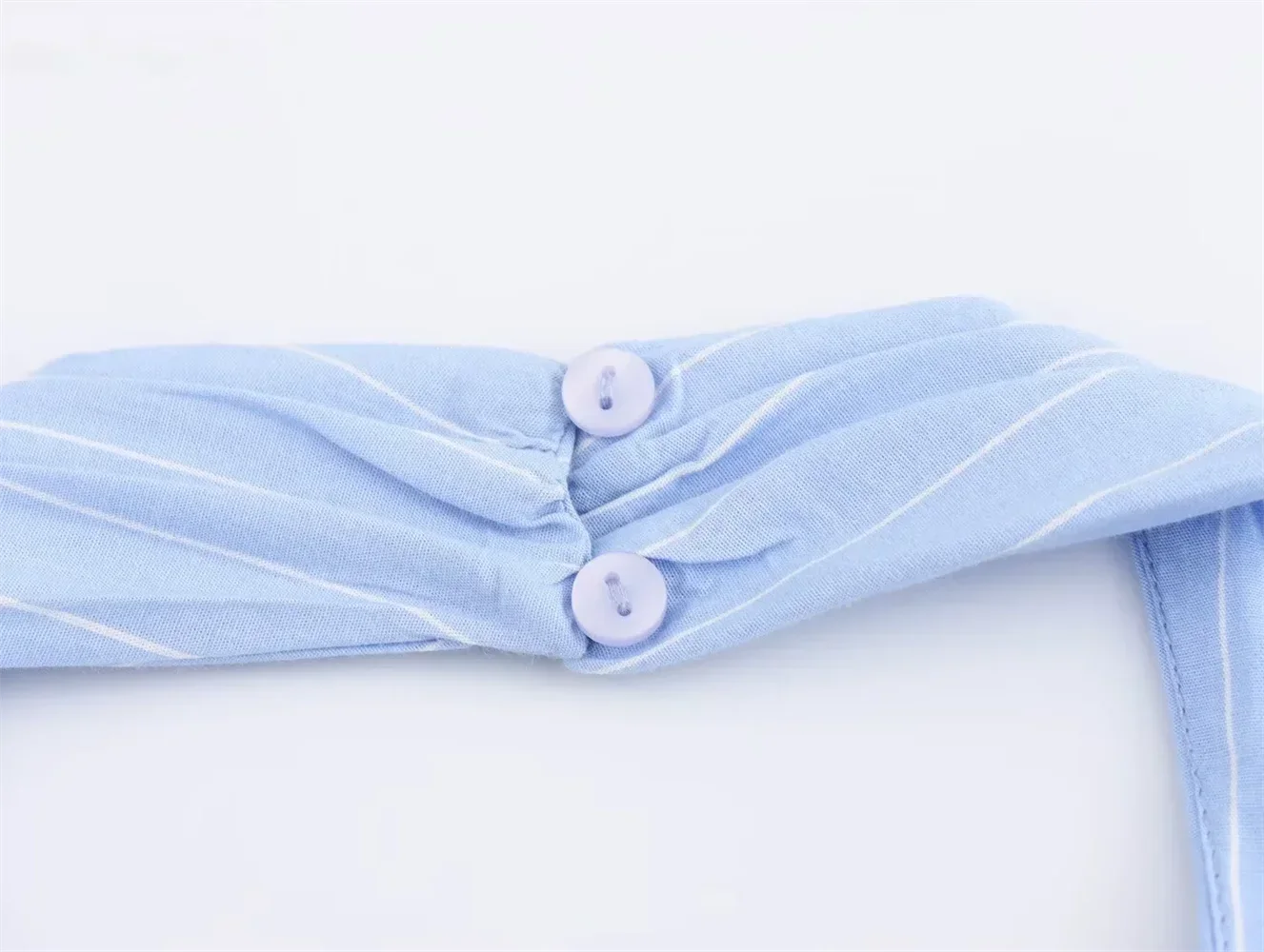 Description Picture 6 of itemWomen's summer new versatile slim fit sleeveless vest with striped poplin hanging neck collar top