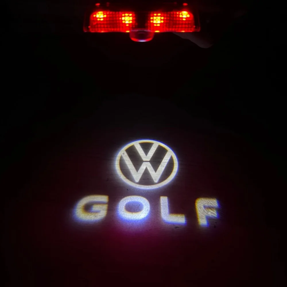 White VW GOLF