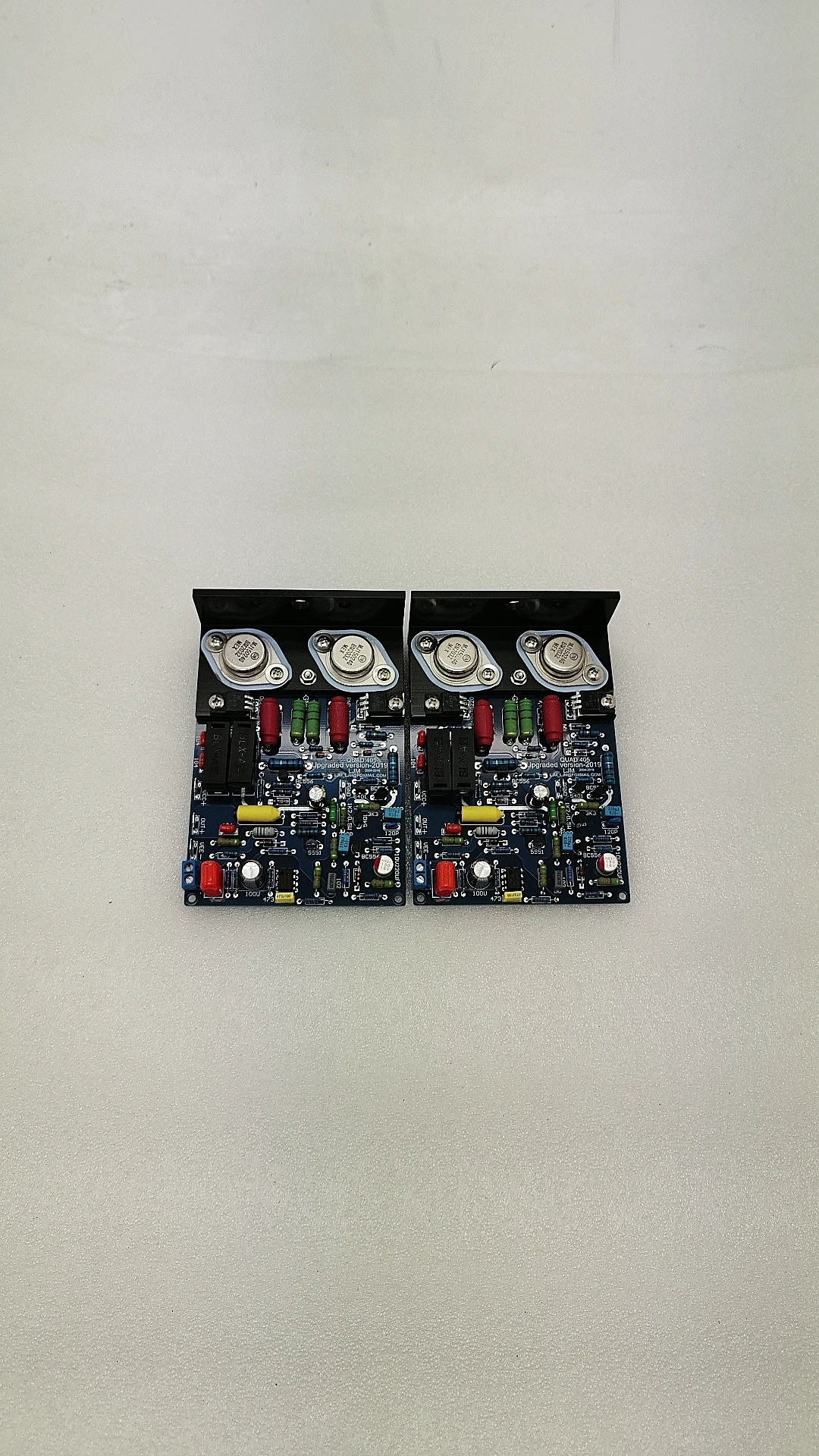 quad405-clone-do-amplificador-de-potencia-de-canal-duplo-e-angular-de-aluminio-016