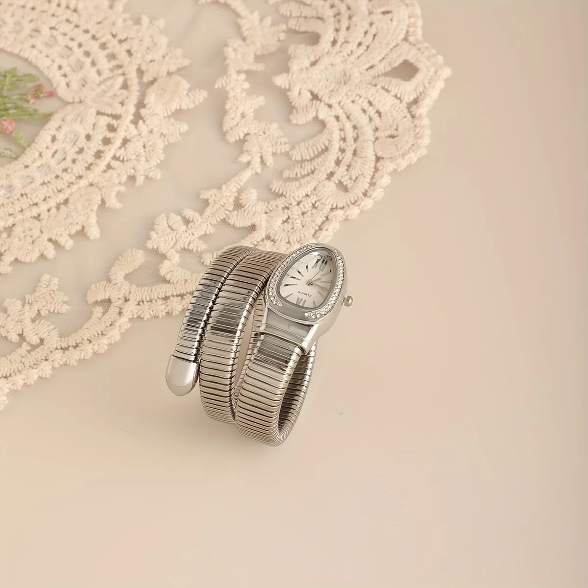 Fashion Watch Quartz Metal Band Casual Style