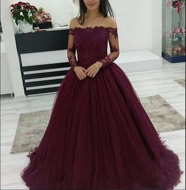 

2018 Burgundy formal Evening Dress boat Neck Off Shoulder Lace Applique Long Sleeves Puffy Prom Party Ball Gown Mother dresses