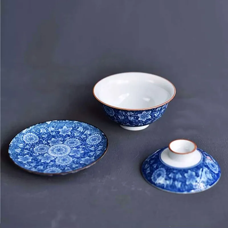 Chinese ceramics tea tureen hand painted blue and white porcelain gaiwan travel portable teaware household drinkware teacup