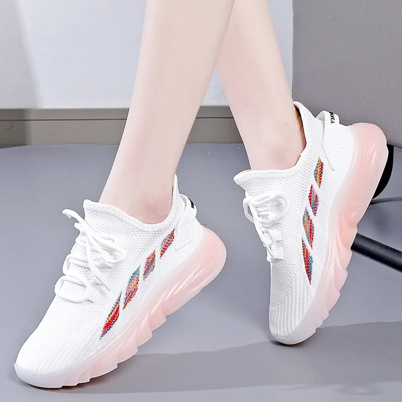 Women's Sneakers 2023 New Fashion Breathable Trainers Comfortable Sneakers Women Mesh Fabric Lace Up Female Footwear Women Shoes