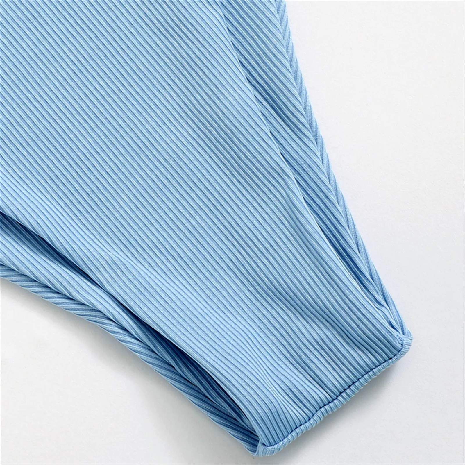 Рисунок 4 - Сексуальные бикини