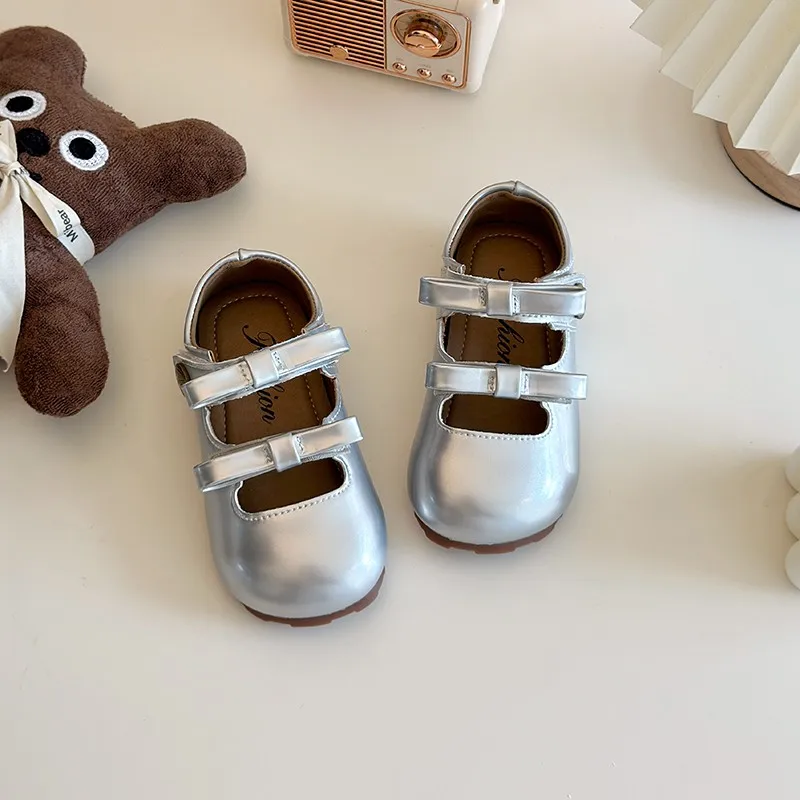 Girl's Mary Janes Patent Leather Bowtie Round Toe Cute Kids Flat Shoes Toddler Three Colors Spring Hook-loop Children Shoe 21-30 leather shoes mary jane shoes girls shoes girls flats