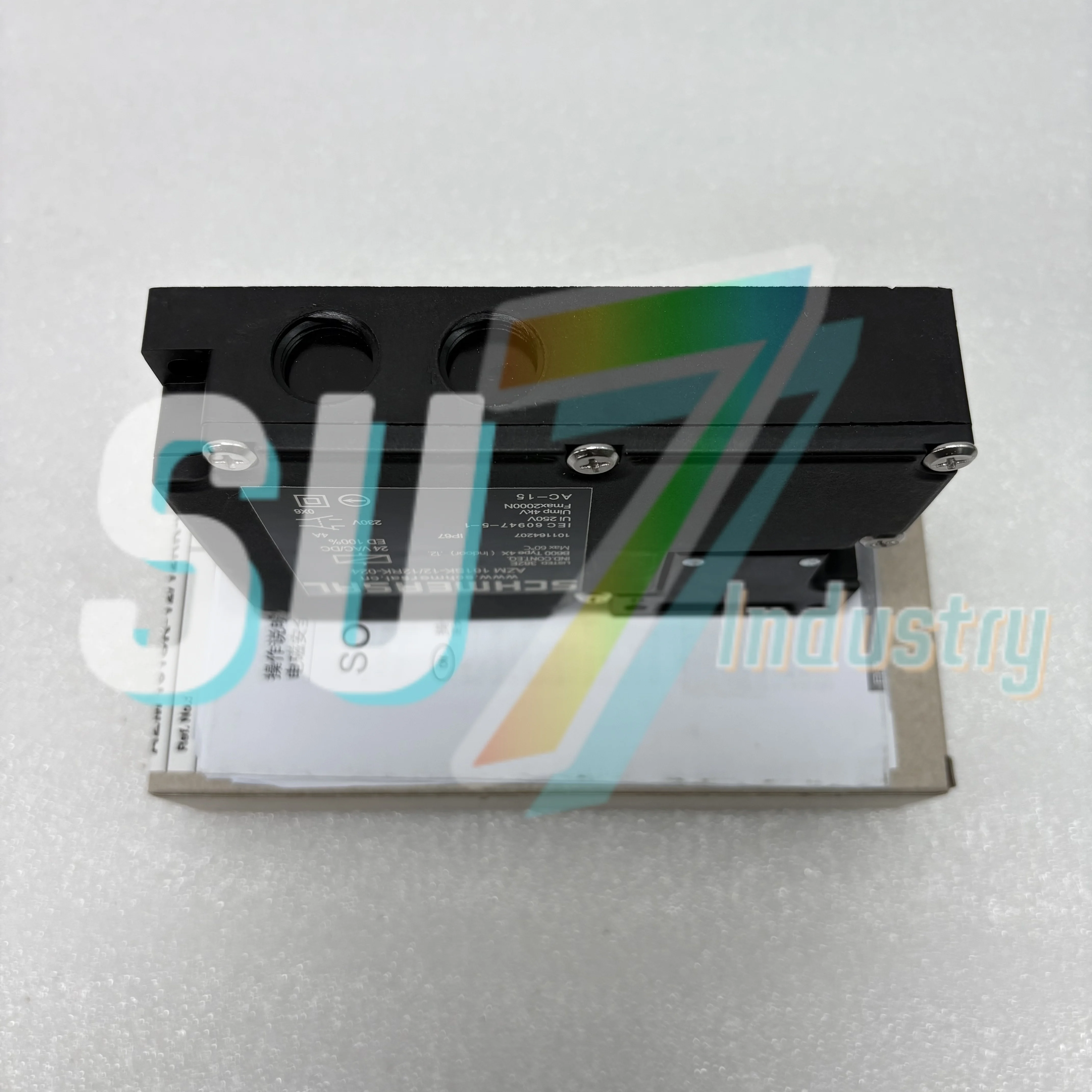 AZM 161SK-12/12RK-024 안전 도어 잠금 스위치 박스 내 새 제품