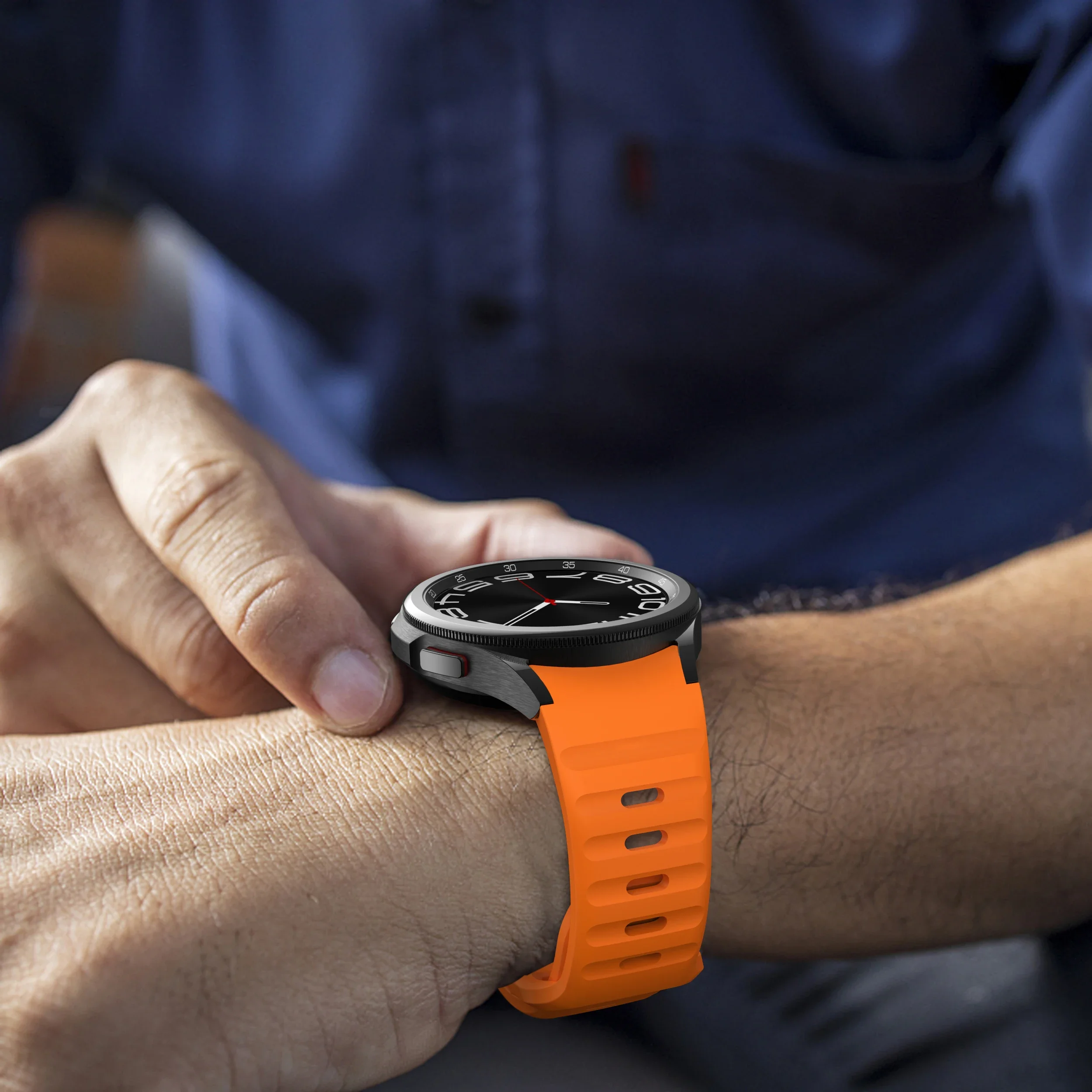 Premium Silicone Smartwatch Wristband – Universal Fit, Multiple Sizes Available