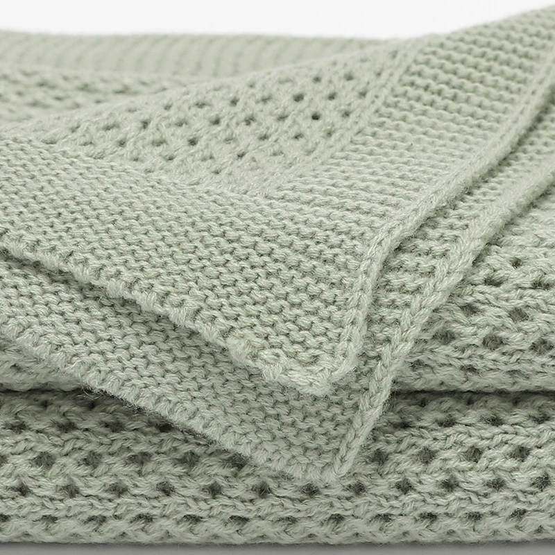 Solid Color Anti-wrinkles 0-24 Months Newborn Infant Blanket Knitwear Acrylic  70 by 90 cm Baby Swaddle Wraps Toddler Blankets 5