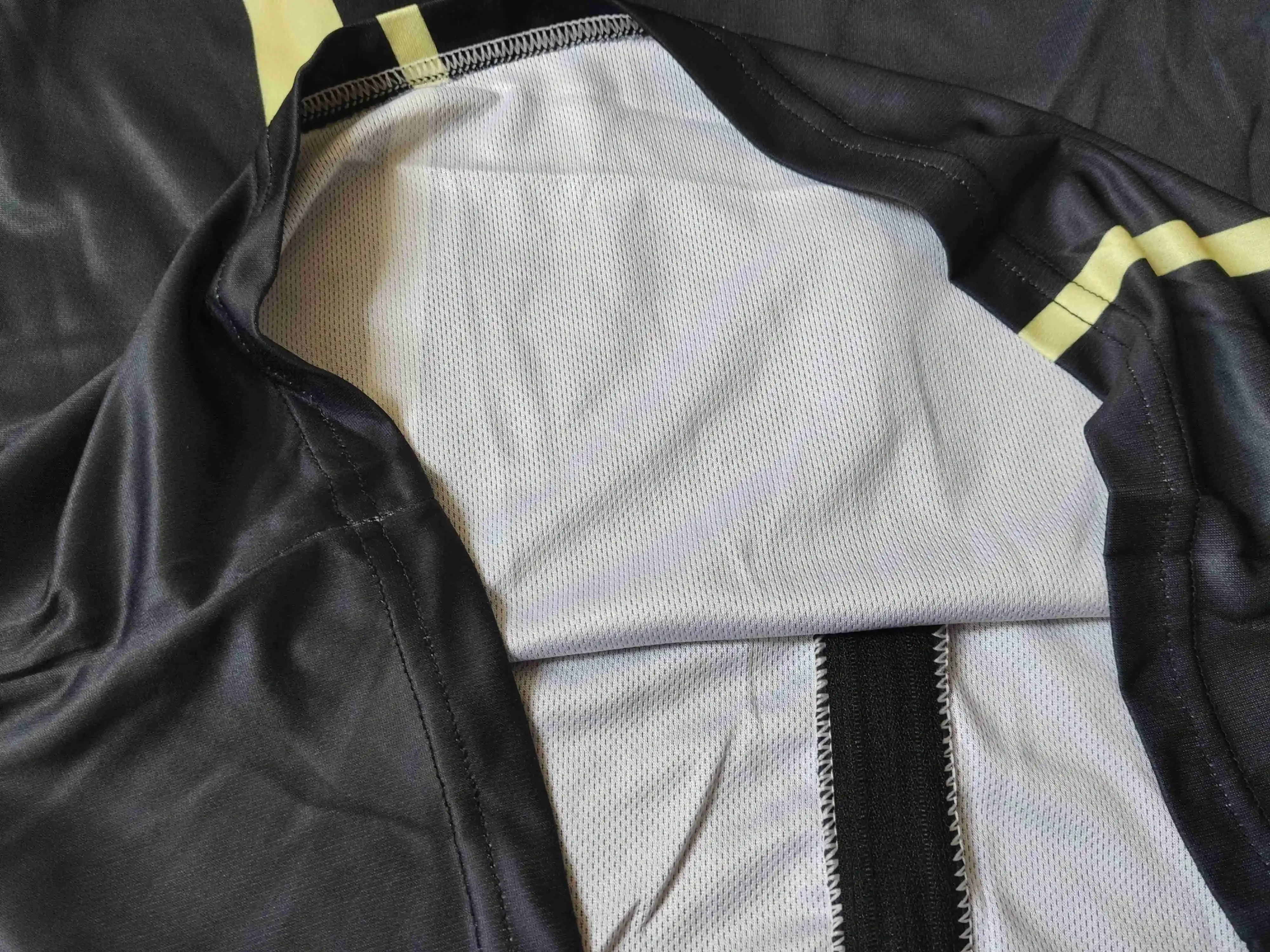 Slide image e6e8372a86df4b6e88d62ea275b1d0d4