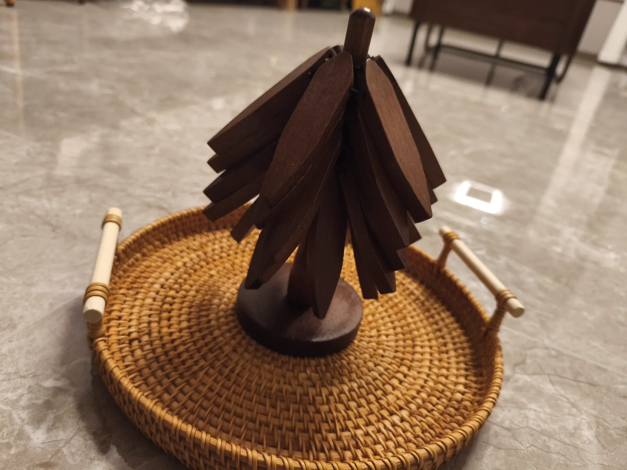Rattan round dinner tray natural rattan handle handmade woven basket home decoration storage tray suitable for coffee table brea 6