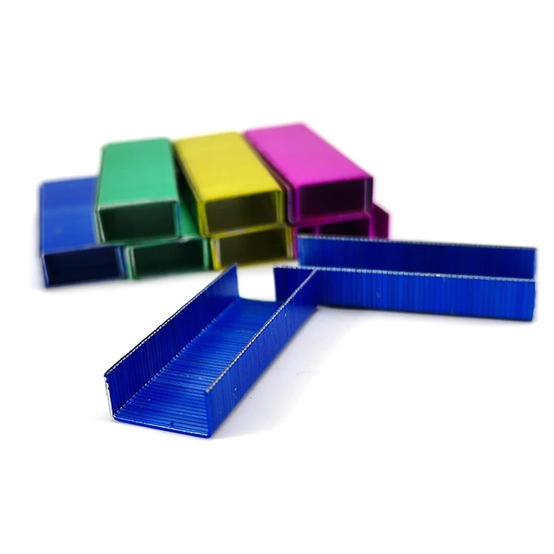 Colored 12# 24/6 Staples 12x6mm Metal Staples Each Pack 800Pcs 4 Colors Deli 0211 Office, Cultural And Educational Suppli 1 Pack staple nails set