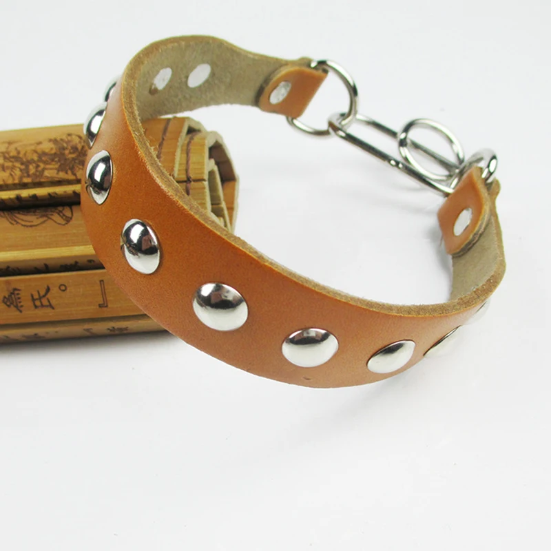 Collier De Poitrine Pour Vache En Cuir - Occasion (sans Marque)