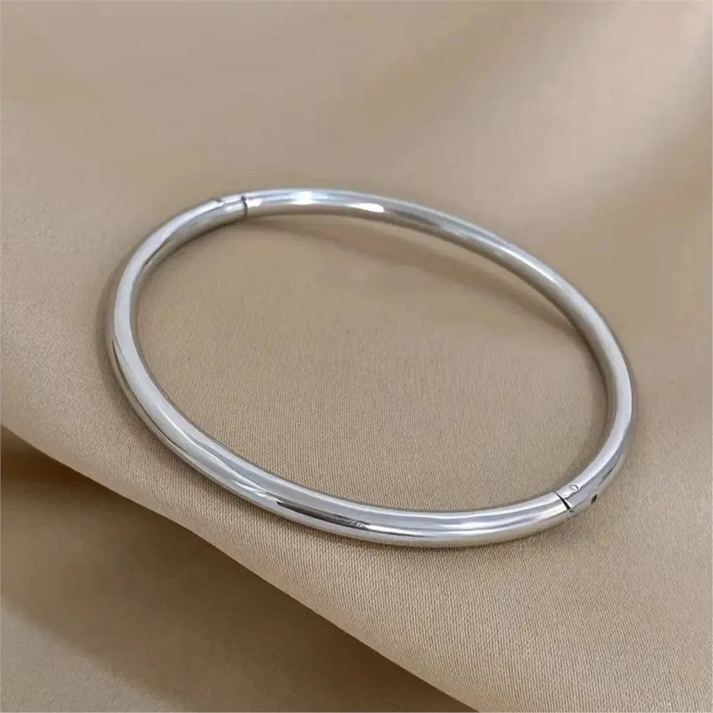 Minimalist Stainless Steel Polished Round Bangle for Women Vintage Hypoallergenic Material Prevent Allergy Blacelet Jewelry Gift