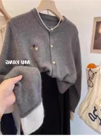 2024 Autumn and winter Cashmere Cardigan sweater Women O-Neck pullover Cashmere Cardigan knitted soft fashion warm Women 2